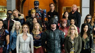 Crise na Terra X: Ação, emoção e reviravoltas no crossover de Arrow, The Flash, Supergirl e Legends of Tomorrow