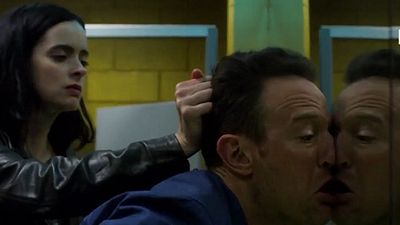 Imagem da notícia CCXP 2017: Segunda temporada de Jessica Jones estreia em março! Confira o teaser