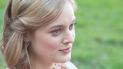 Imagem da notícia Professor Marston e as Mulheres-Maravilhas: Bella Heathcote desvenda as dificuldades de um relacionamento a três (Entrevista exclusiva)