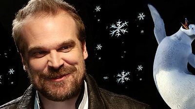 Imagem da notícia David Harbour, de Stranger Things, fará a dancinha do Xerife Hooper com pinguins na Antártida