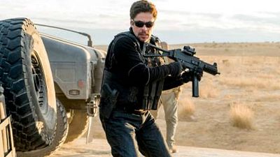 Imagem da notícia Soldado: Benicio del Toro está pronto para matar em nova imagem da sequência de Sicario