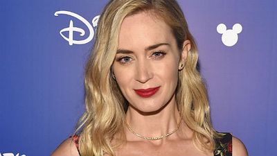 Imagem da notícia Emily Blunt é cotada para estrelar Jungle Cruise ao lado de Dwayne Johnson