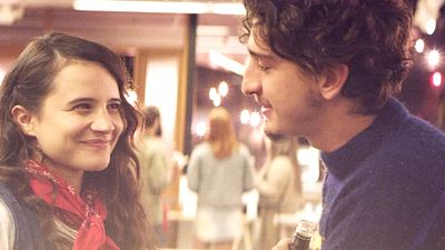 Imagem da notícia Todas as Razões para Esquecer, comédia romântica com Johnny Massaro e Bianca Comparato, ganha trailer (Exclusivo)