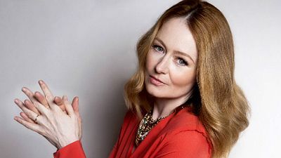 Imagem da notícia Miranda Otto será Tia Zelda em Chilling Adventures of Sabrina