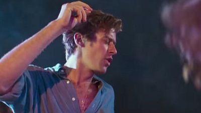 Imagem da notícia Diretor Luca Guadagnino já está trabalhando na trama da sequência de Me Chame Pelo Seu Nome