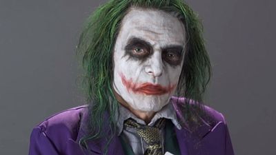 Imagem da notícia Tommy Wiseau fez "teste" para interpretar o Coringa e nós estamos sem palavras