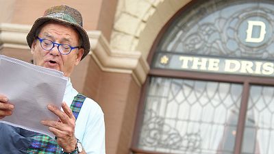 Imagem da notícia SXSW 2018: Bill Murray recita poema sobre cachorro em aparição surpresa