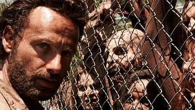Imagem da notícia The Walking Dead: Criador cutuca J.K. Rowling ao falar sobre origem de apocalipse zumbi
