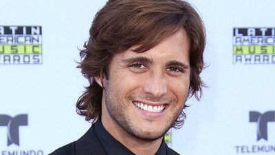 Imagem da notícia Exterminador do Futuro 6 escala Diego Boneta, da série Scream Queens