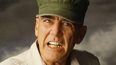 Imagem da notícia R. Lee Ermey, do clássico de guerra Nascido Para Matar, morre aos 74 anos