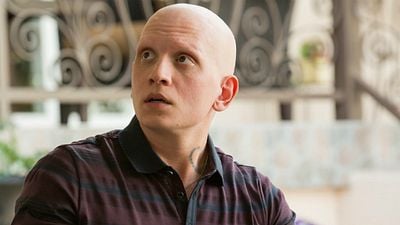 Imagem da notícia Anthony Carrigan explica por que Barry é a comédia ideal para o tempo difícil em que vivemos (Exclusivo)