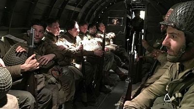 Imagem da notícia J.J. Abrams nega que Overlord seja parte do universo Cloverfield, mas revela que novo filme da franquia está sendo produzido