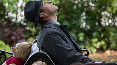 Imagem da notícia Ursinho Pooh, Leitão, Tigrão e Bisonho se reencontram em novas imagens de Christopher Robin - Um Reencontro Inesquecível