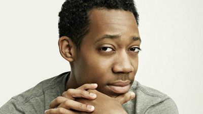 Imagem da notícia Tyler James William brinca com perseguição dos fãs brasileiros em comercial do McDonald's