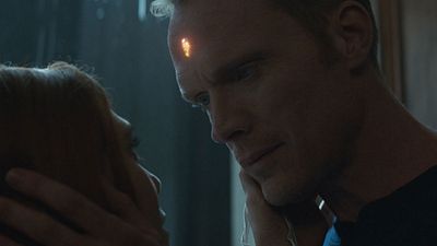 Imagem da notícia Amor Infinito? Teaser imagina Vingadores: Guerra Infinita como uma comédia romântica 