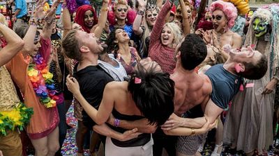 Imagem da notícia Sense8: Episódio final terá pré-estreia no Brasil!
