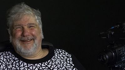 Imagem da notícia Dedo na Ferida: "A mim cabe apontar os conflitos e ao espectador a busca dos caminhos", explica Silvio Tendler (Entrevista exclusiva)