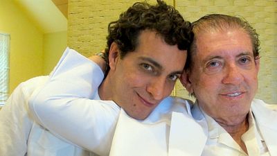 Imagem da notícia João de Deus - O Silêncio é uma Prece: Diretor Candé Salles explica como funciona a cura espiritual (Entrevista exclusiva)