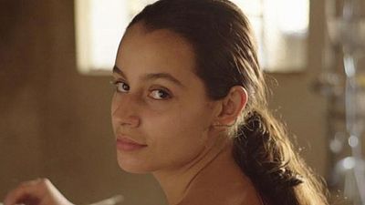 Imagem da notícia Cine PE 2018: Noite de "maratona" é marcada por homenagem a Cássia Kis, drama poético e filme caótico