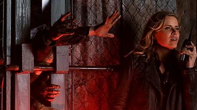 Imagem da notícia Fear the Walking Dead: Kim Dickens fala sobre a chocante mid-season finale