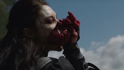 Imagem da notícia Comic-Con 2018: Van Helsing ganha trailer sangrento da terceira temporada