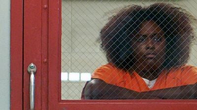 Imagem da notícia Orange Is the New Black traz novas forças e personagens em rota de colisão (Crítica da 6ª temporada)