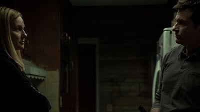 Imagem da notícia Ozark: Marty Bryde enfrenta novos perigos no trailer da segunda temporada