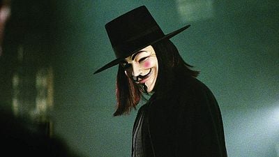 Imagem da notícia Dicas do Dia: V de Vingança e A Espiã que Sabia de Menos são os destaques de hoje 