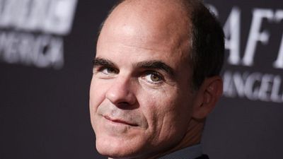 Jack Ryan: Michael Kelly entra para o elenco regular da segunda temporada