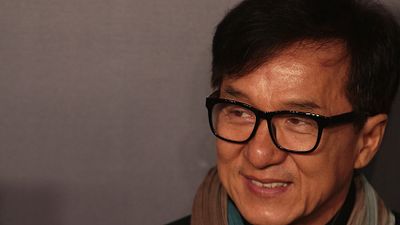 Imagem da notícia Jackie Chan e equipe são resgatados após deslizamento de terra durante filmagem de novo longa