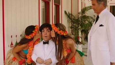 Imagem da notícia My Dinner With Hervé: Saiu o teaser do telefilme protagonizado por Jamie Dornan e Peter Dinklage