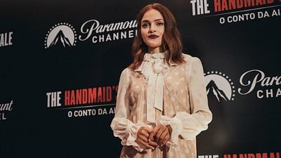 Imagem da notícia The Handmaid's Tale: "O que vivemos nos Estados Unidos parece um prelúdio para Gilead", diz atriz Madeline Brewer
