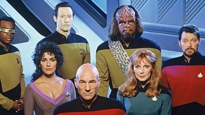 Imagem da notícia Elenco de Jornada nas Estrelas: A Nova Geração se reúne em foto