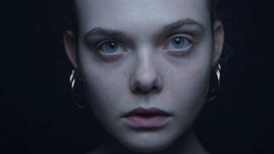 Imagem da notícia Elle Fanning busca a fama no teaser do novo musical do produtor de La La Land - Cantando Estações