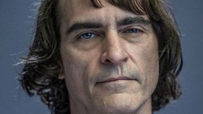 Imagem da notícia Coringa: Diretor revela teste de câmera com Joaquin Phoenix maquiado como o vilão