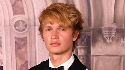 Imagem da notícia Ansel Elgort vai estrelar o remake de Amor, Sublime Amor