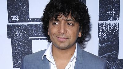 Imagem da notícia CCXP 2018: M. Night Shyamalan virá ao Brasil para promover Vidro