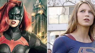 Batwoman e Supergirl aparecem juntas em fotos dos bastidores do crossover do Arrowverse