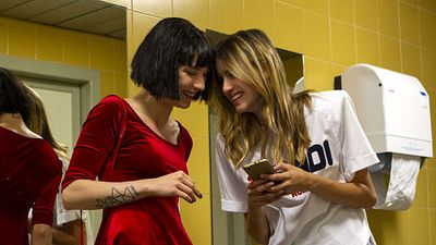 Imagem da notícia Baby: Crítica da primeira temporada