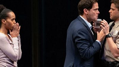 Imagem da notícia Kerry Washington irá adaptar sucesso da Broadway para a Netflix