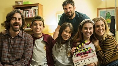 Imagem da notícia Mal Me Quer: "É muito legal poder falar de afeto em tempos atuais tão duros", diz Julia Rabello (Entrevista Exclusiva)