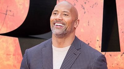 Imagem da notícia Dwayne Johnson anuncia início das filmagens de Jumanji 3 com imagem inédita
