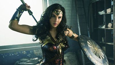 Imagem da notícia Fake News! AdoroCinema não divulgou que Gal Gadot deixará a Mulher-Maravilha