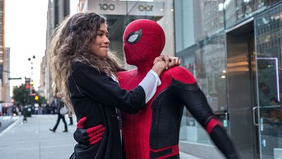 Imagem da notícia Homem-Aranha - Longe de Casa: Imagens revelam diferentes uniformes de Peter Parker