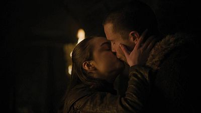 Imagem da notícia Game of Thrones: Maisie Williams fala sobre a grande cena de Arya e Gendry