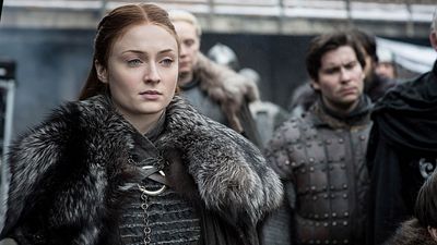 Game of Thrones: Sophie Turner revela de quem é a culpa do café esquecido em cena