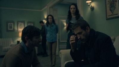 Imagem da notícia A Maldição da Mansão Bly: Outro ator voltará para a 2ª temporada de Residência Hill