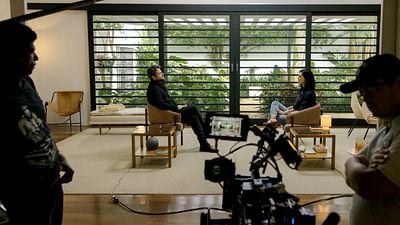 Imagem da notícia Sessão de Terapia: Selton Mello fala sobre o potencial terapêutico que a série possui (Visita a set)