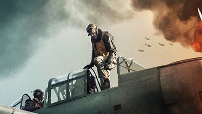 Imagem da notícia Midway - Batalha em Alto Mar: Drama histórico com Luke Evans e Nick Jonas ganha cartaz nacional (Exclusivo)