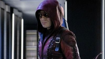 Imagem da notícia Arrow: Colton Haynes sai do elenco regular (de novo)
